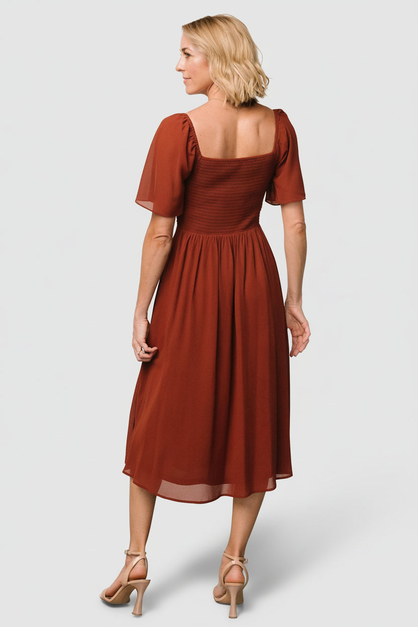 Baltic Born - Colette Sweetheart Midi Dress