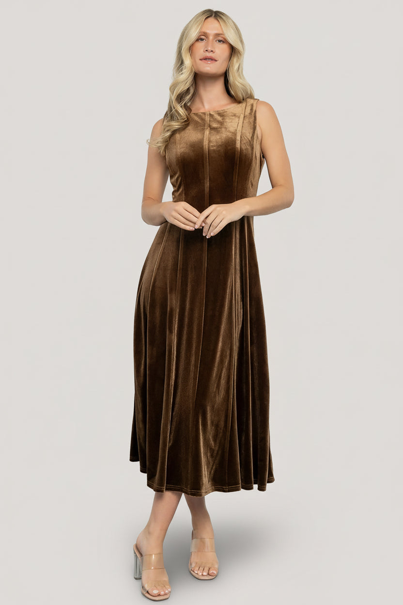 Baltic Born - Annika Velvet Midi Dress