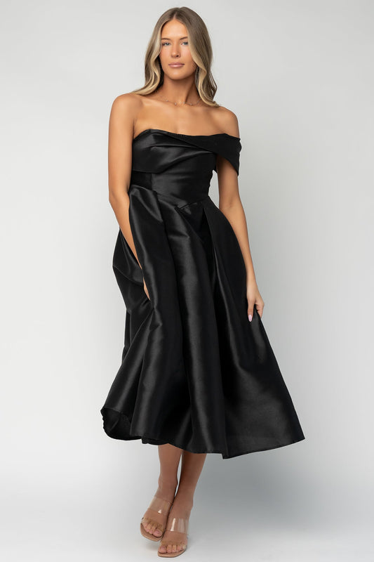 Baltic Born - Amani Midi Dress