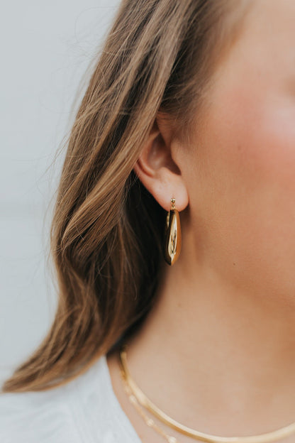 Baltic Born - The Bella Hoops