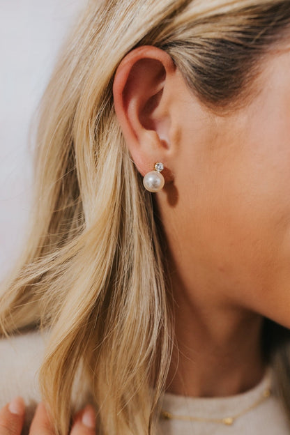Baltic Born - The Molly Pearl Studs in Gold